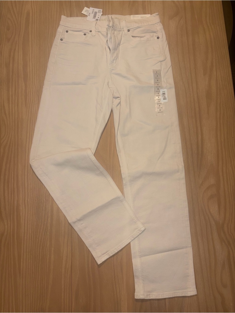 NWT American Eagle Outfitters Off-White High-Rise Stretch Jeans